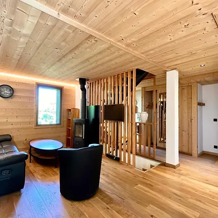 Chalet Cozy In Near The Slopes