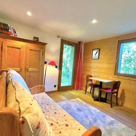 Cozy In Near The Slopes Chalet Combloux