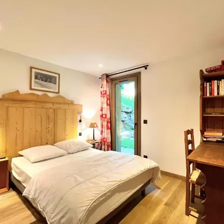 Cozy In Near The Slopes Chalet